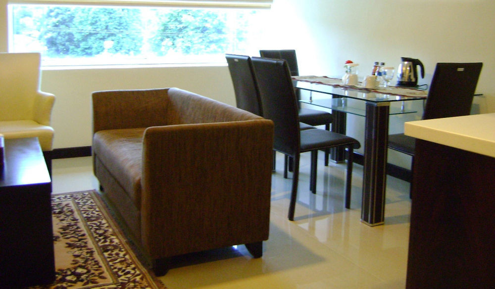 Royal Mamberamo Hotel Sorong Extérieur photo